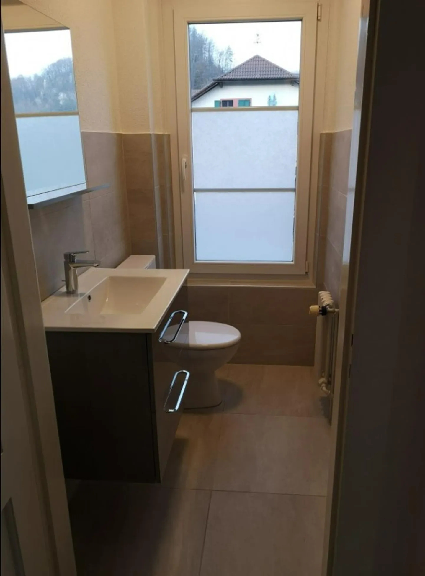 Wohnung im 1. Stock mit überdachtem Parkplatz - Foto 13 von 13