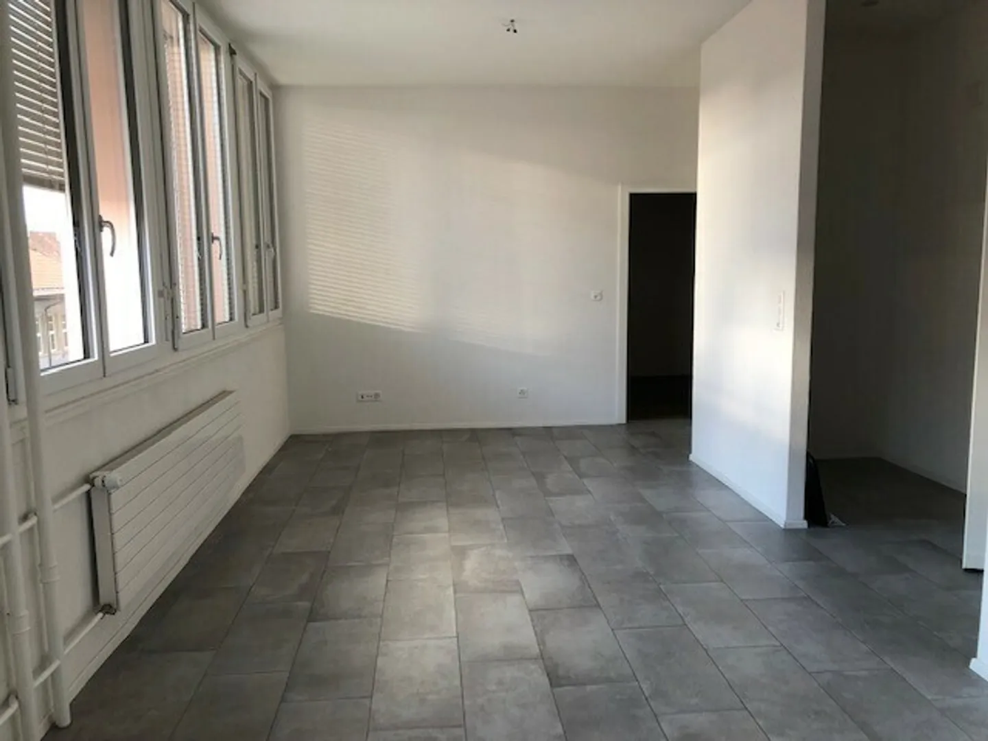 Appartamento in affitto - Foto 3 di 7