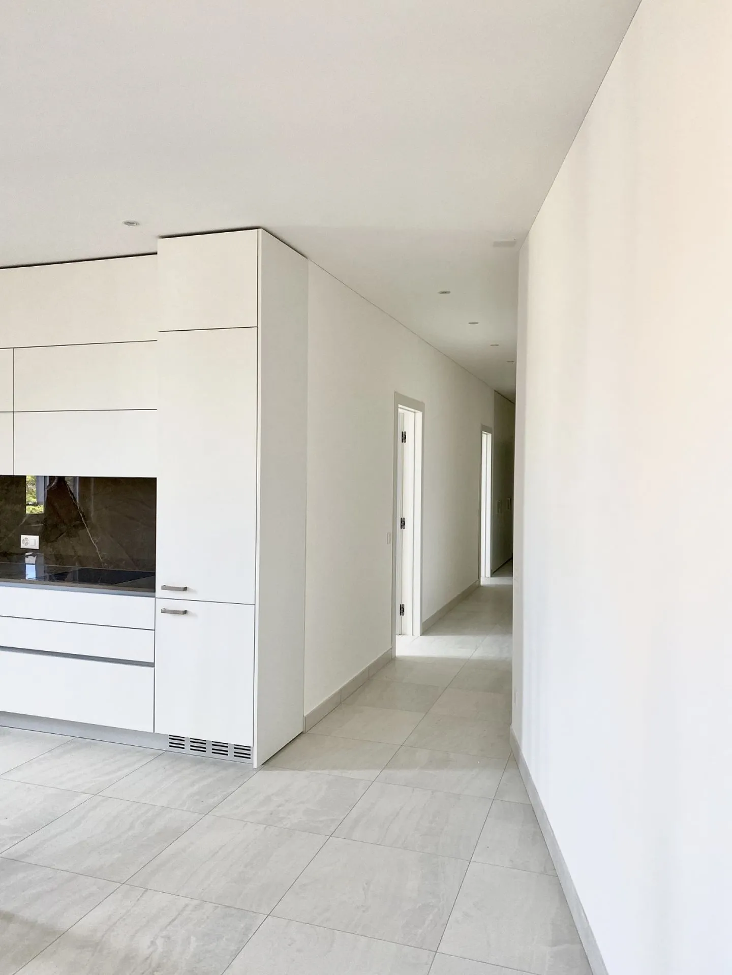 Elegante Wohnung in Collina D'Oro - Foto 1 von 7