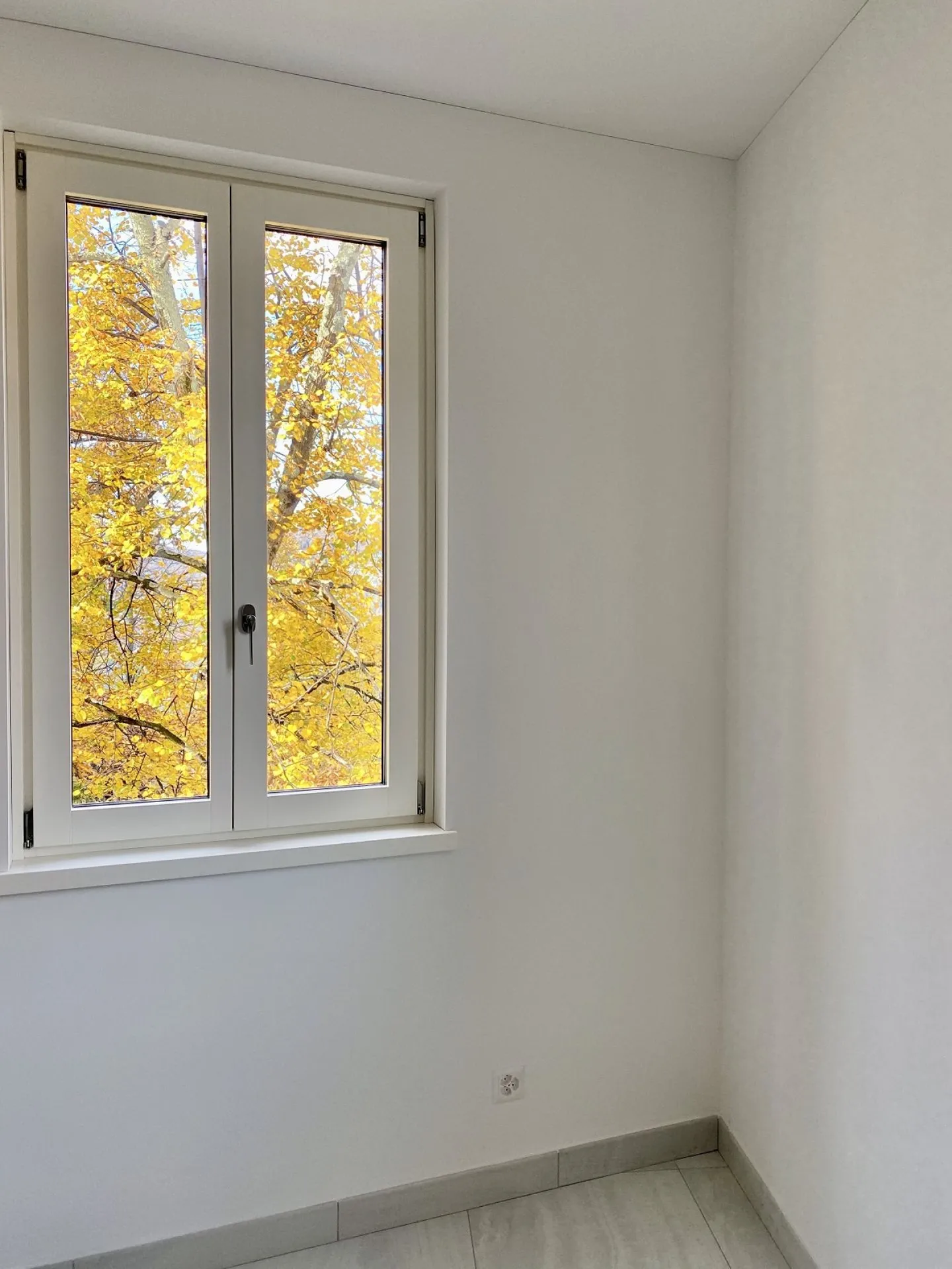 Elegante Wohnung in Collina D'Oro - Foto 6 von 7