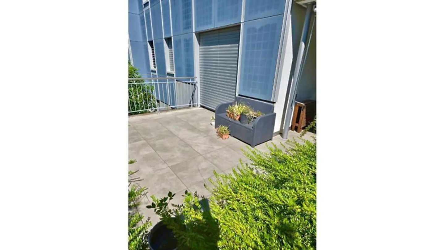 Modernes Apartment mit Terrasse - Foto 9 von 10