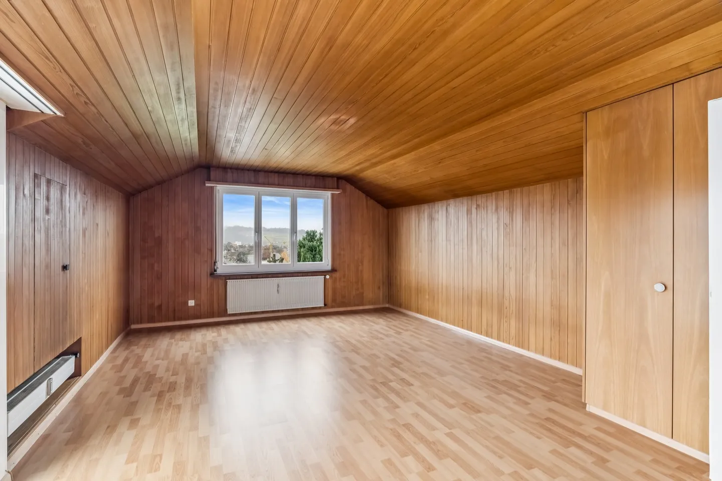 Apartment for rent - Photo 3 of 11