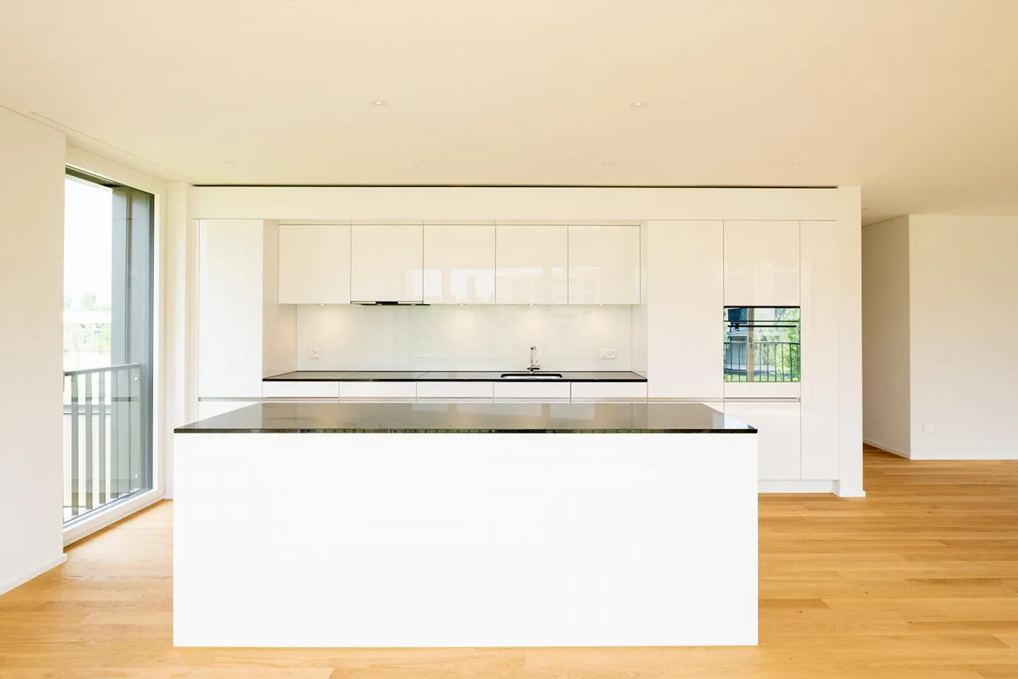 Grünmatt Emmen - nearly new 4.5-room apartment for rent - Photo 6 of 16