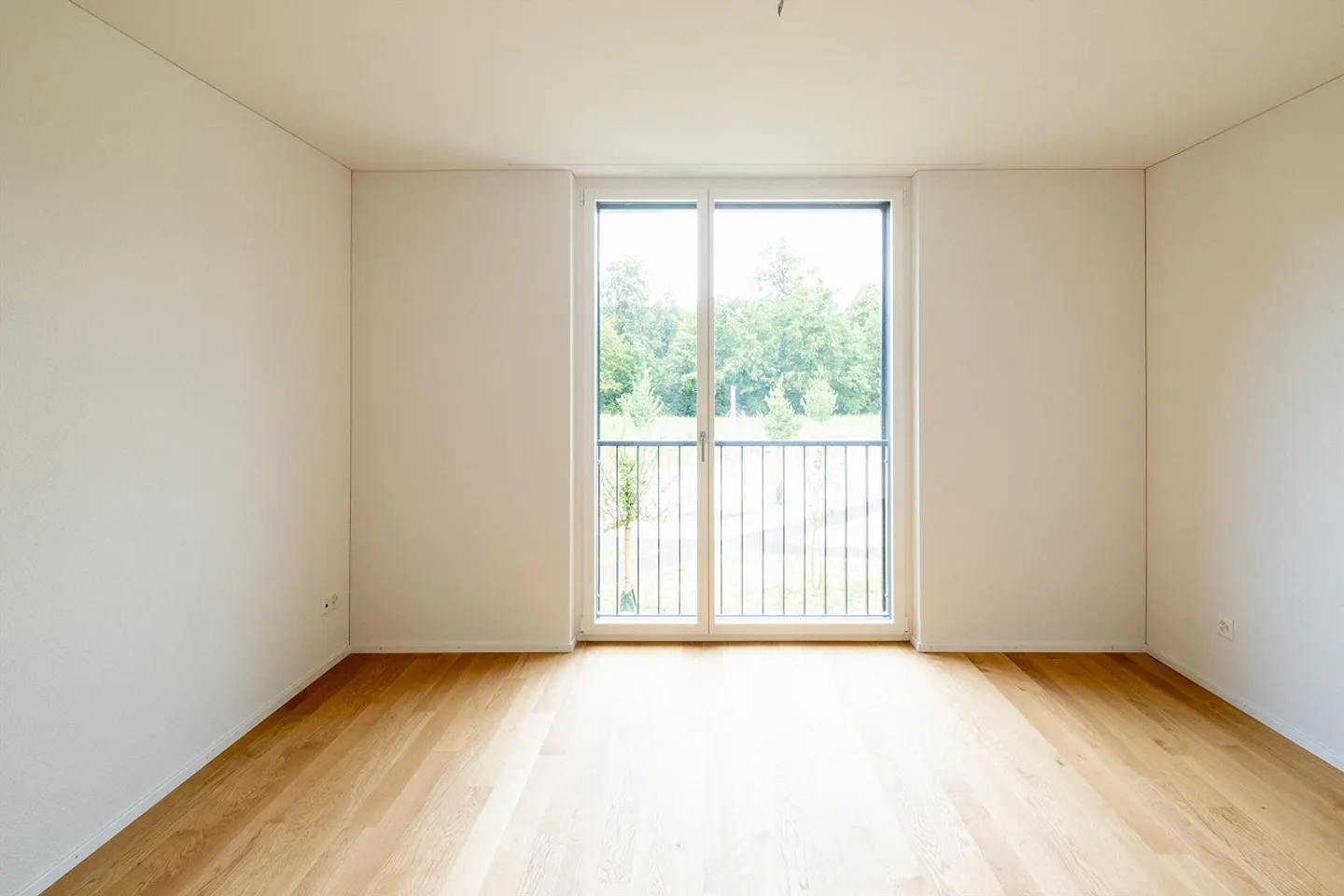 Grünmatt Emmen - nearly new 4.5-room apartment for rent - Photo 11 of 16