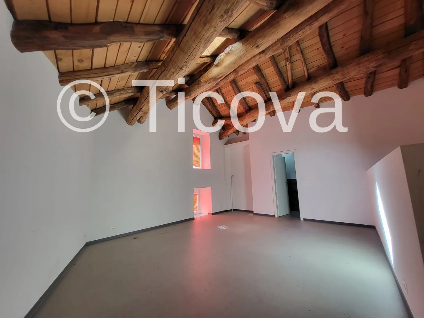 Modern Duplex Apartment in Rivera - Photo 7 of 15