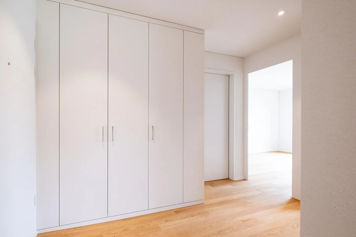 Grünmatt Emmen - nearly new 4.5-room apartment for rent - Photo 13 of 16