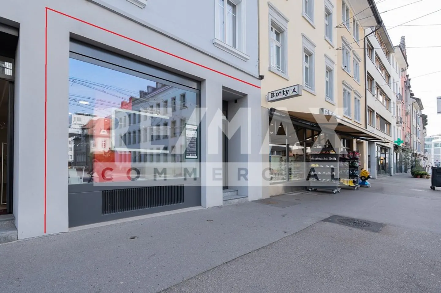 Espace de vente moderne dans le meilleur emplacement piétonnier avec des options de location flexibles - Photo 1 sur 9