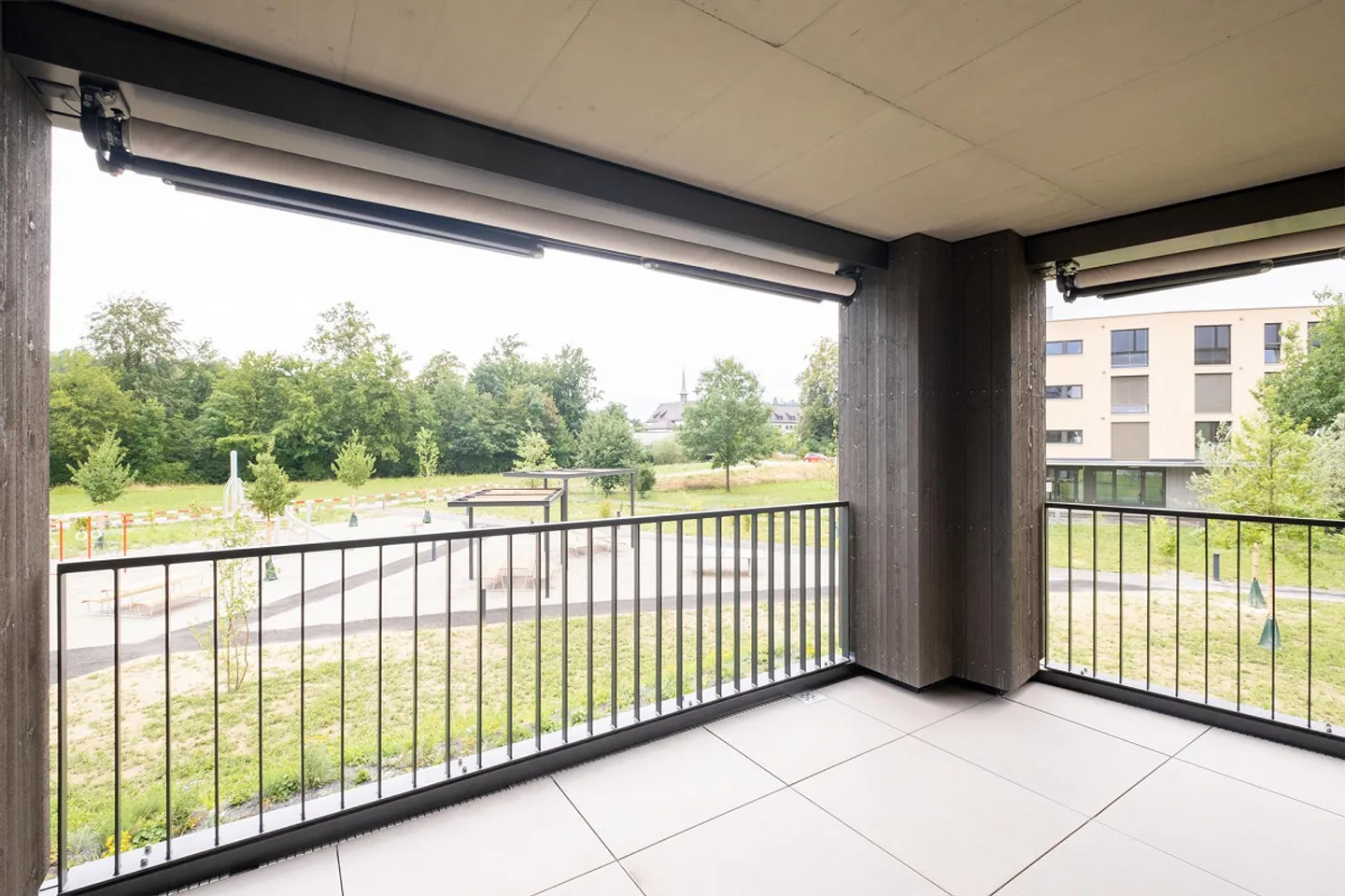 Grünmatt Emmen - nearly new 4.5-room apartment for rent - Photo 16 of 16