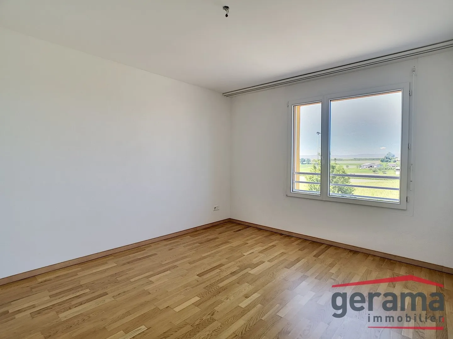 Bella appartamento di 5.5 stanze a Wünnewil! - Foto 3 di 9