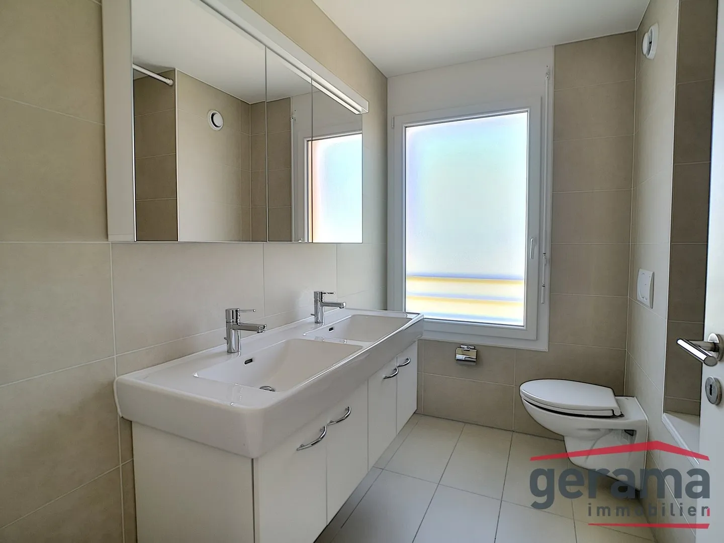 Bella appartamento di 5.5 stanze a Wünnewil! - Foto 4 di 9