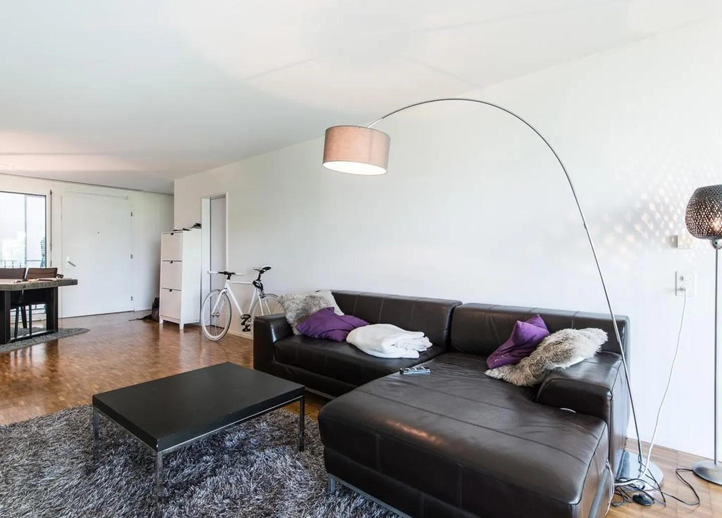 Appartement attrayant de 2,5 pièces à Zurich-Altstetten - Photo 4 sur 6
