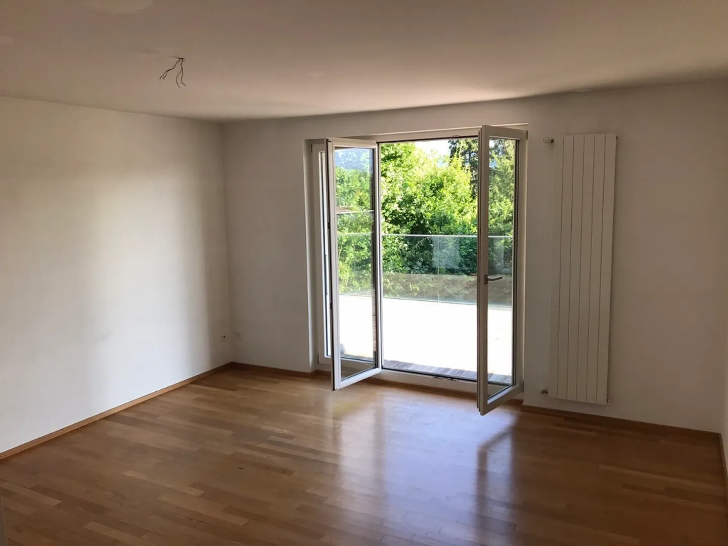 Charming single-family home with panoramic views and garden in prime location - Photo 8 of 13