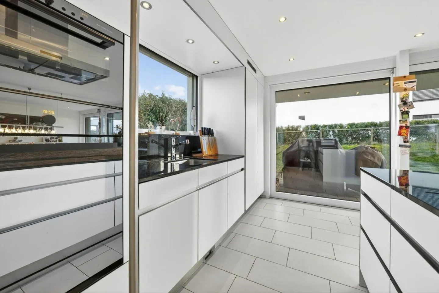 Arrive, breathe, feel at home - Living with comfort, view un... - Photo 15 of 30