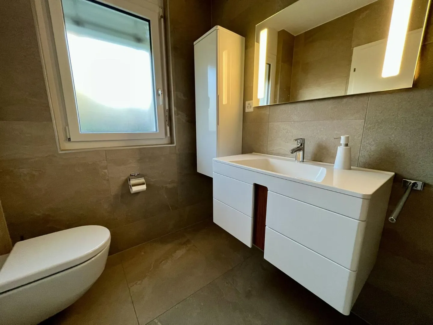 Superbe villa jumelée - Photo 12 sur 12