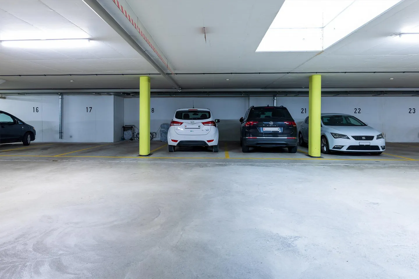 Living with Style, Comfort, and Sustainability - Photo 14 of 16