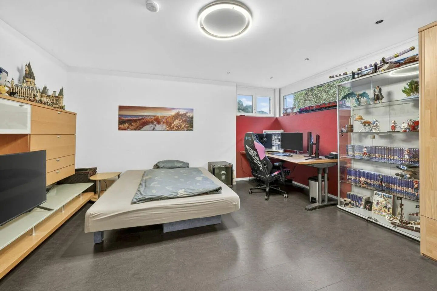 Arrive, breathe, feel at home - Living with comfort, view un... - Photo 25 of 30