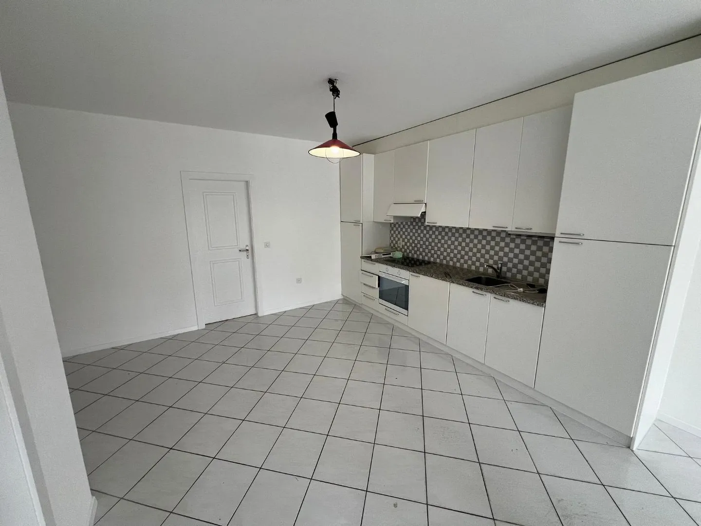 Charming Apartment in Porrentruy - Photo 3 of 13