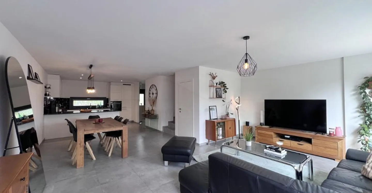 Casa a schiera contemporanea di 4,5 locali - Foto 5 di 11