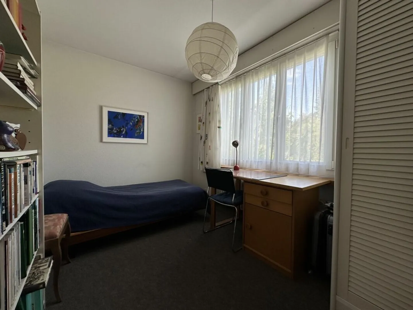 Charming semi-detached house in a preferred residential area - Photo 14 of 15