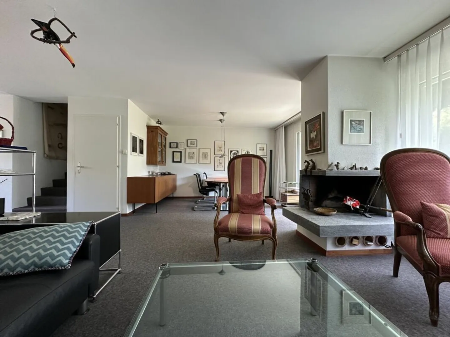 Charming semi-detached house in a preferred residential area - Photo 6 of 15