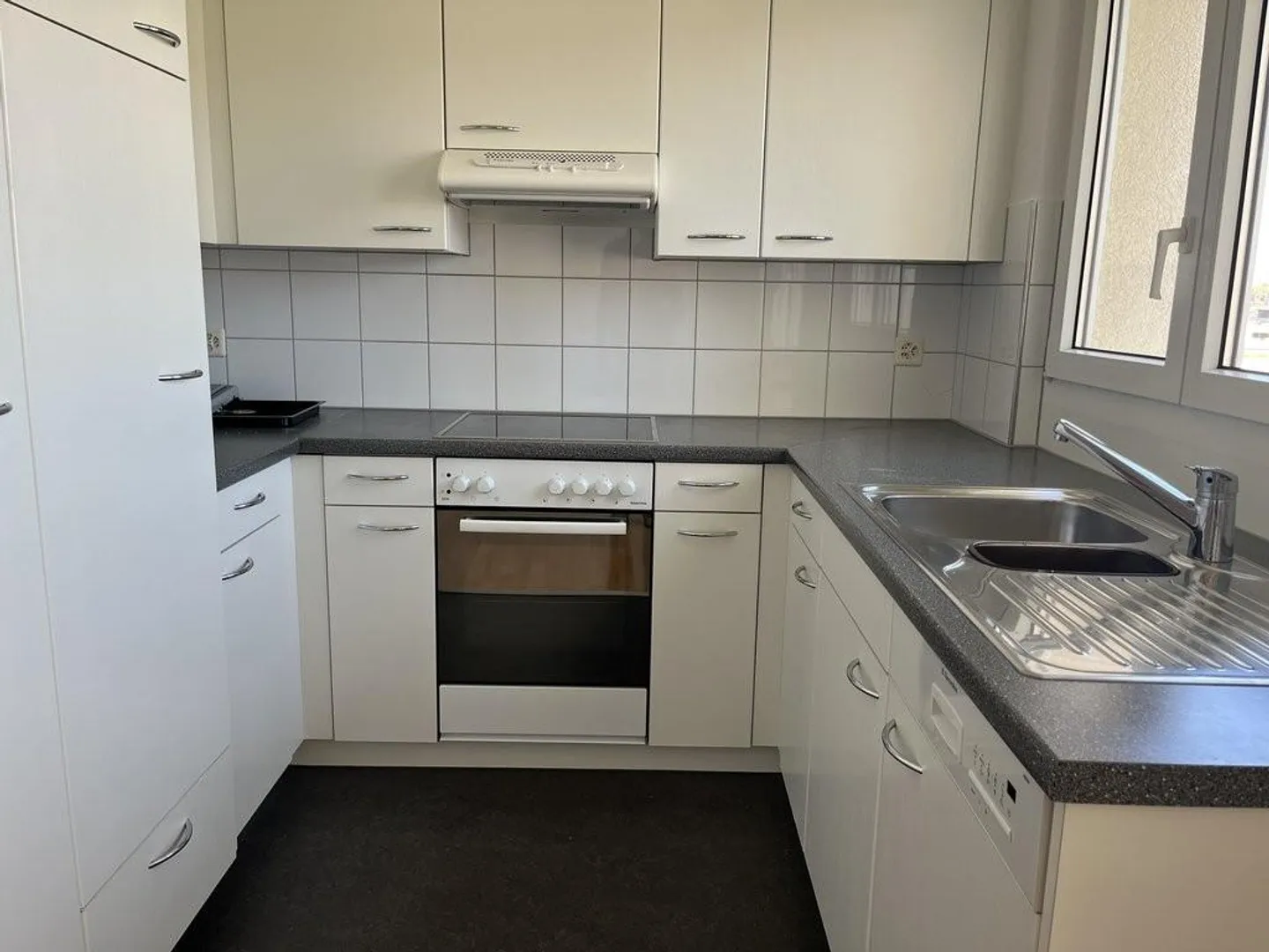 Appartamento ben tenuto di 4,5 locali a Wittenbach - Foto 2 di 11