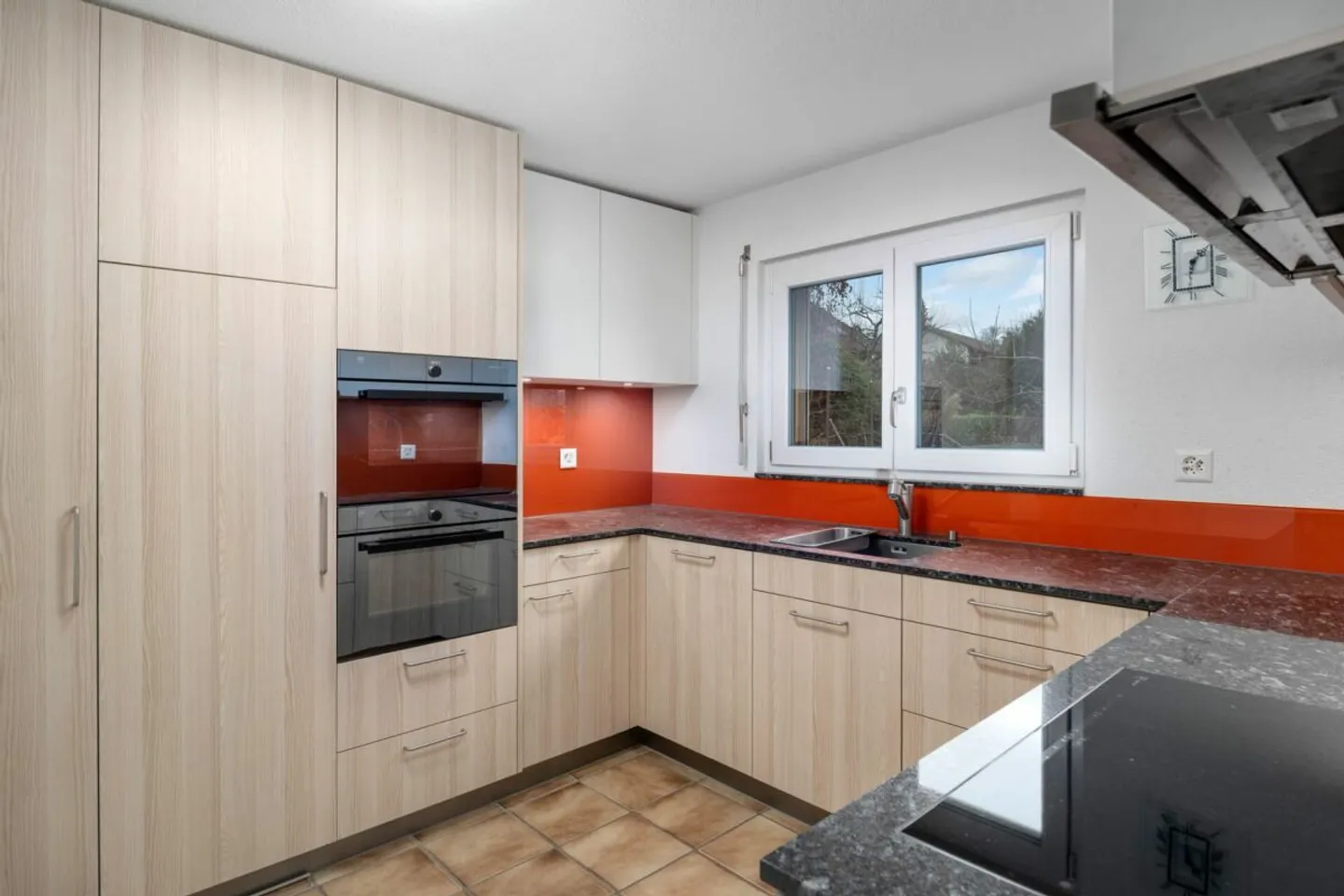 A Home with Many Possibilities - Photo 6 of 12