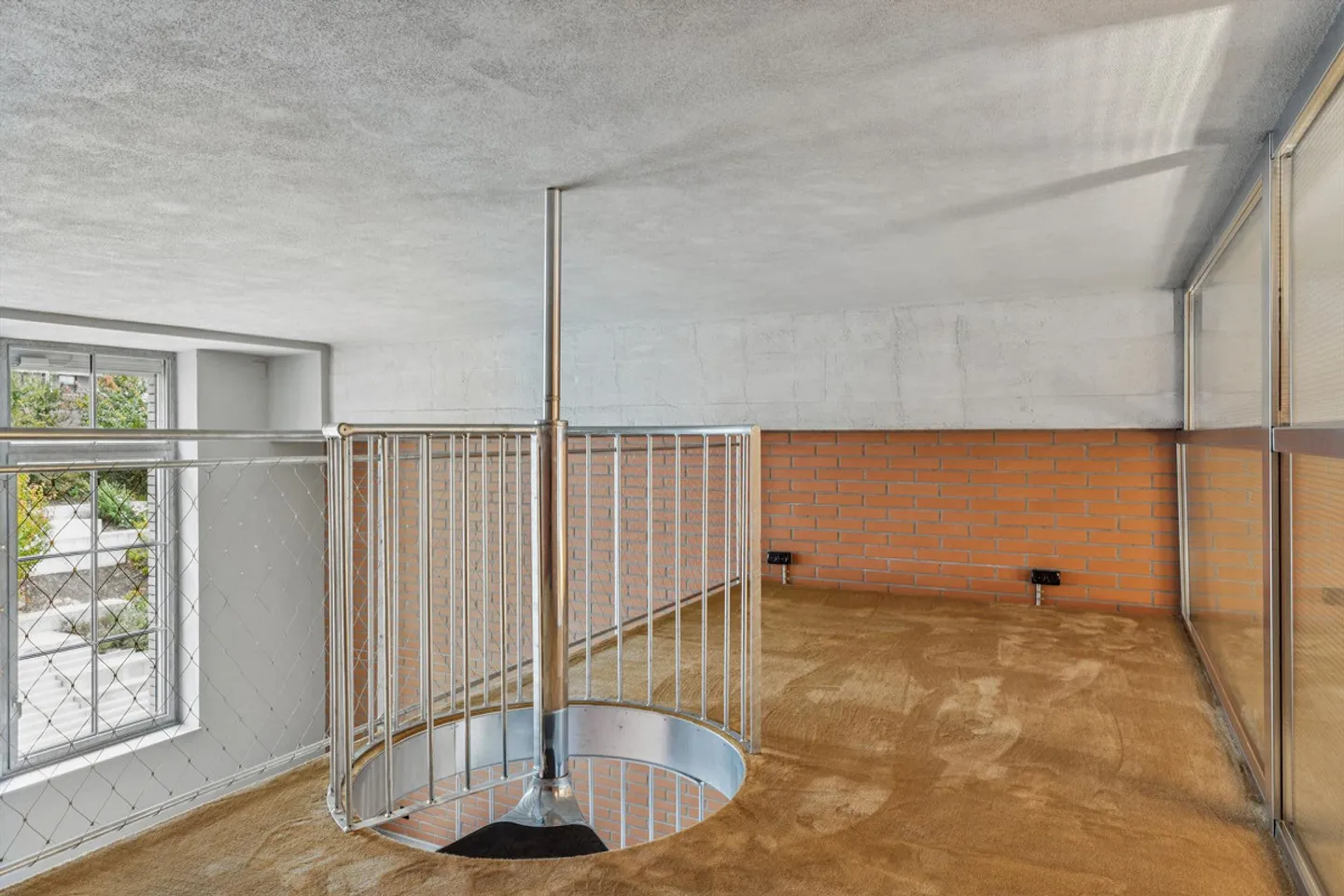 Exklusives 3.5-Zimmer-Designer-Loft – Papieri Cham - Foto 22 von 24