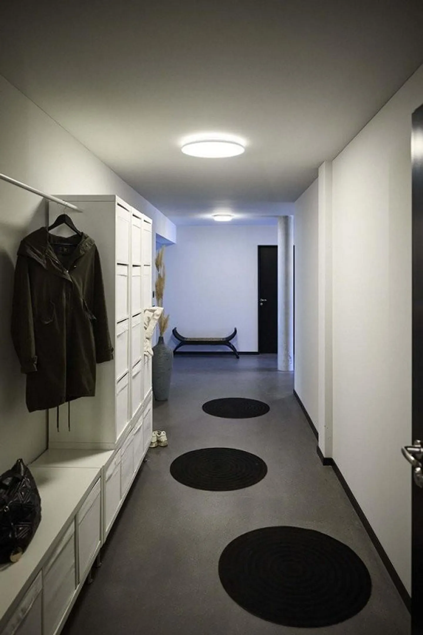 Oasi di benessere: Trasferisciti in un moderno appartamento di 2,5 stanze in una posizione privilegiata - Foto 4 di 7