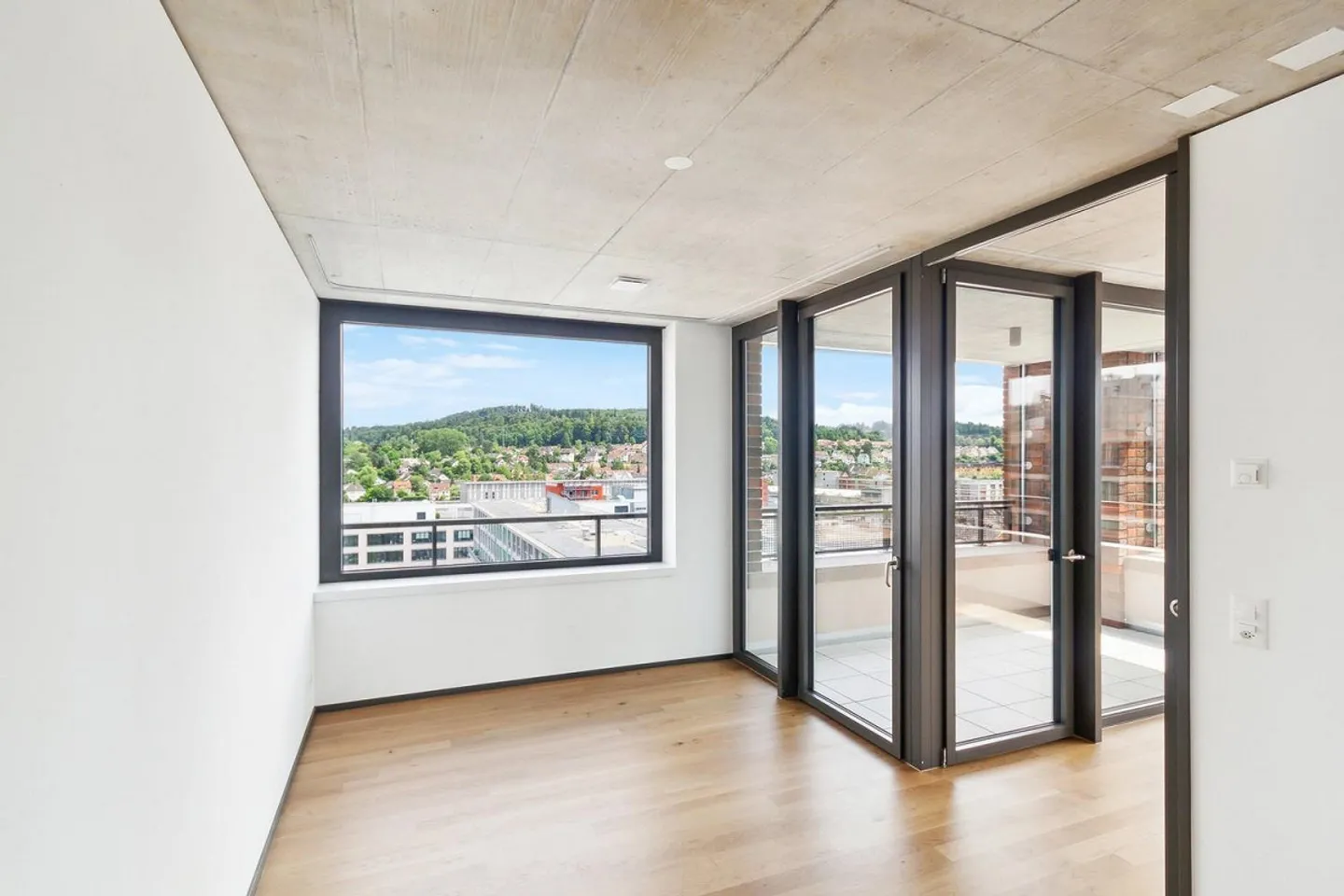 Moderne 4.5-Zimmerwohnung in der Lokstadt - Foto 2 von 10