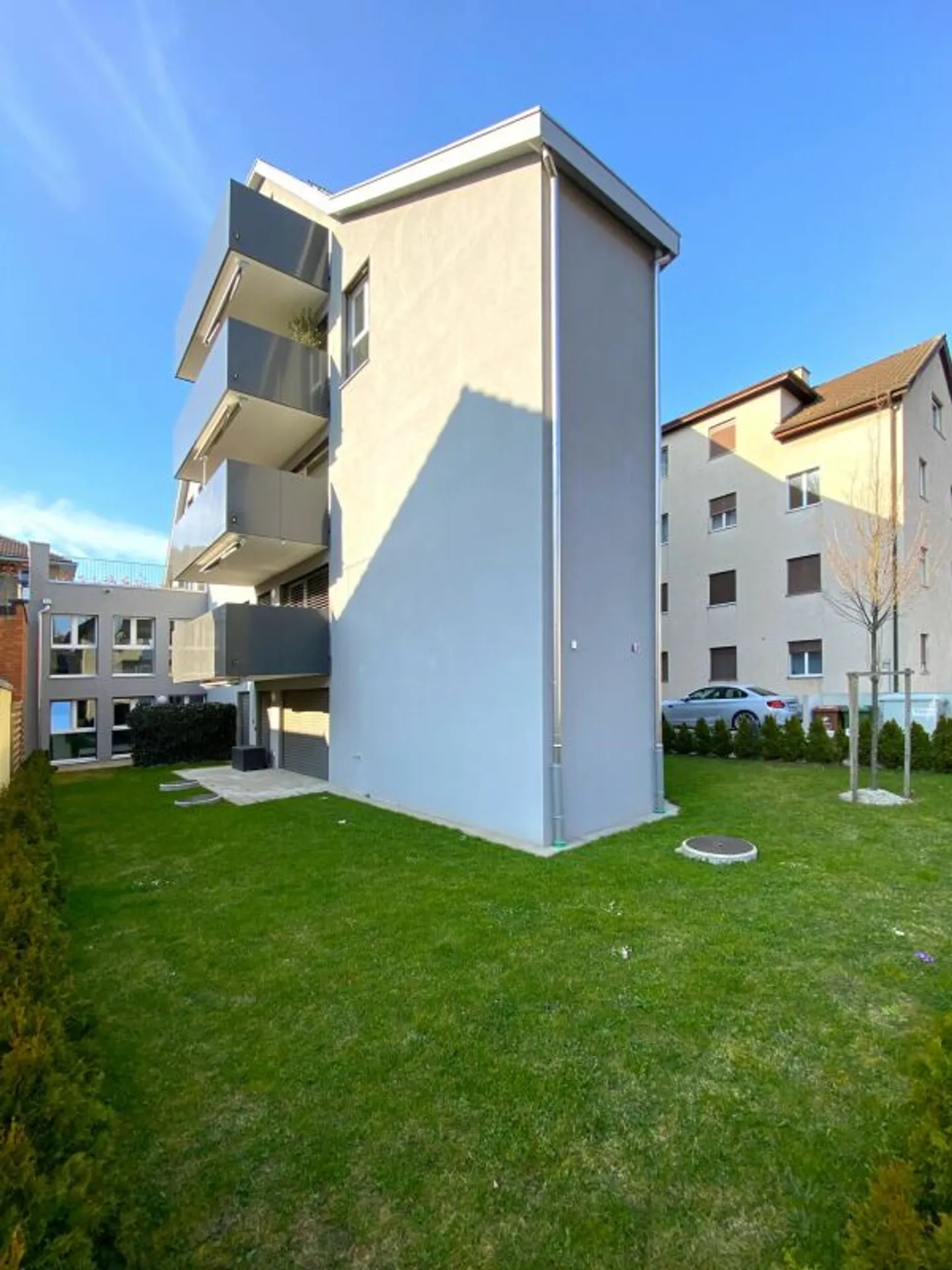 Parkplätze in Ihrer Nachbarschaft zu vermieten - Foto 2 von 3