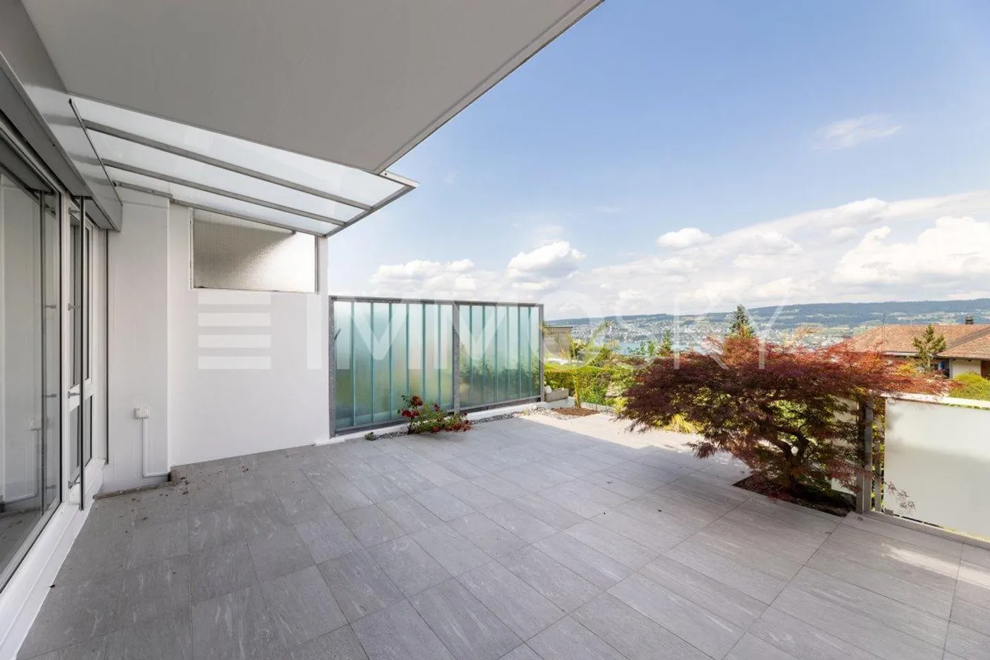 Ihr neues Zuhause mit Panoramasicht von Zürich bis in die Alpen - Photo 5 of 5