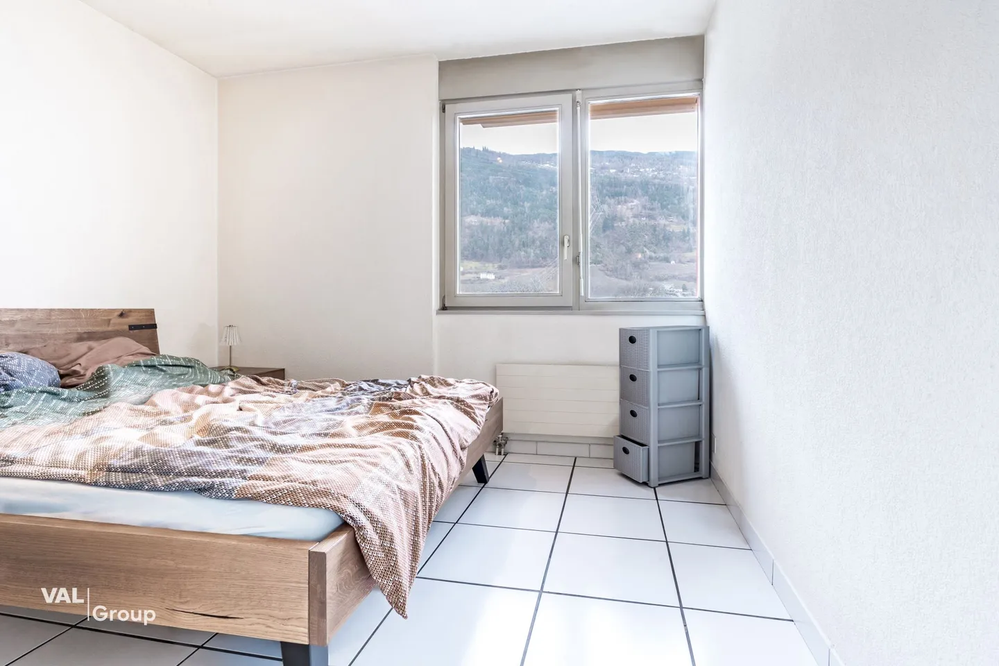 Sunny apartment close to the center - Photo 5 of 7