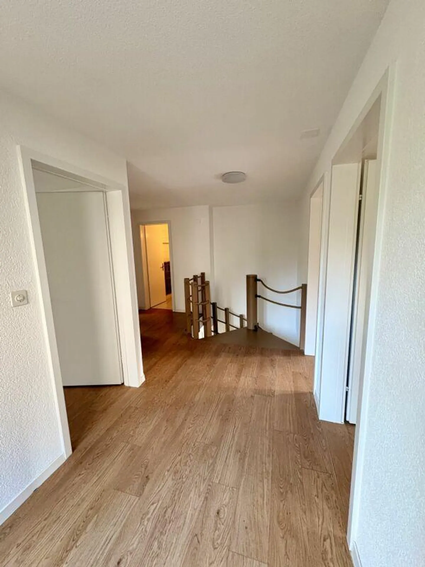 Stunning Maisonette Apartment - Photo 10 of 18