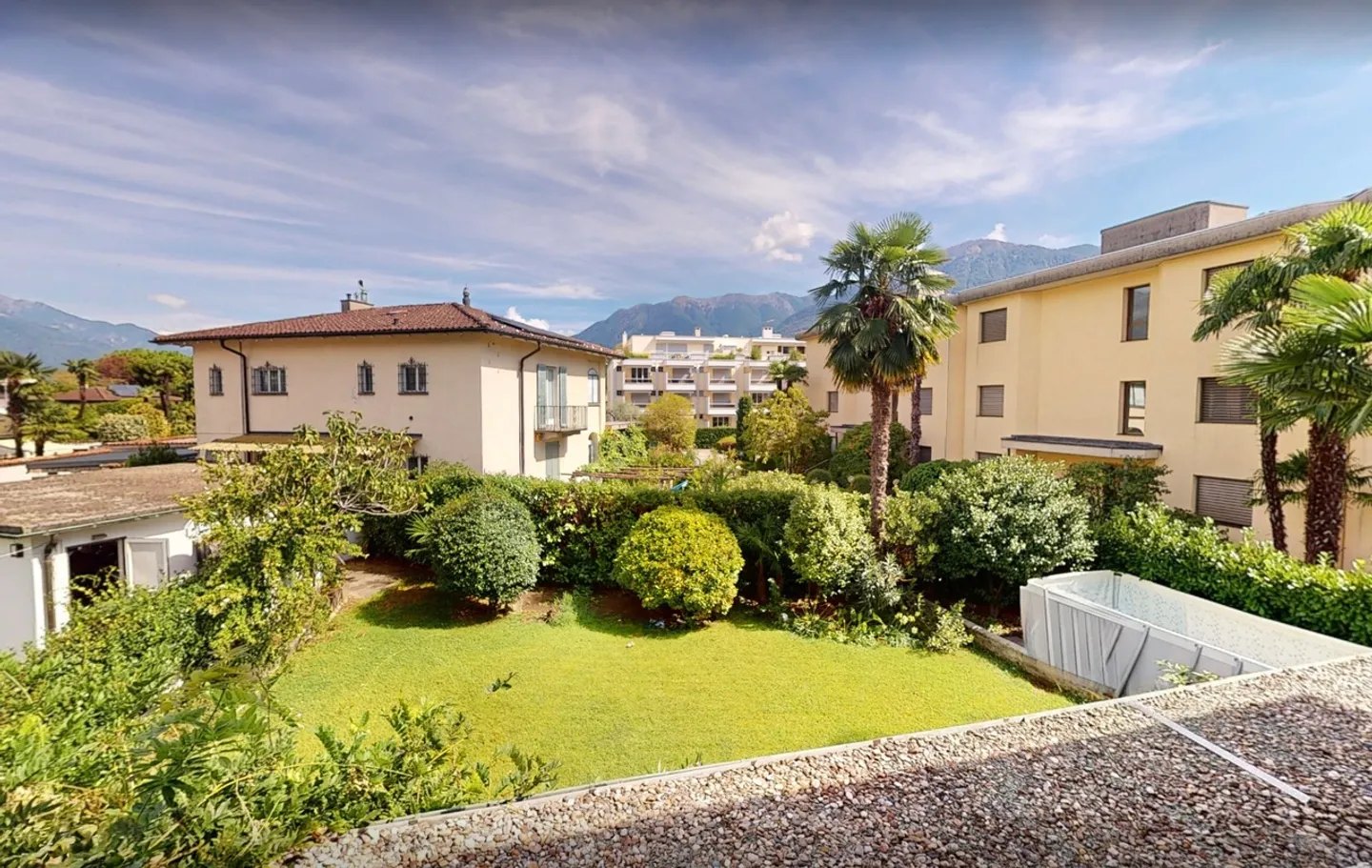 Charmantes Familienhaus in Ascona - Foto 2 von 13
