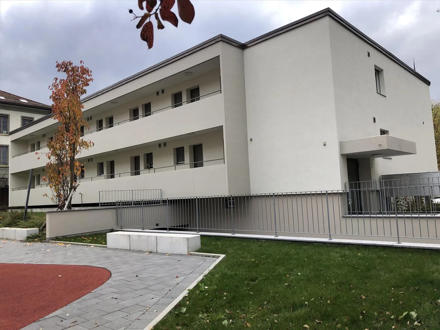 Vielseitiger Büroraum in Burgdorf - Foto 1 von 4