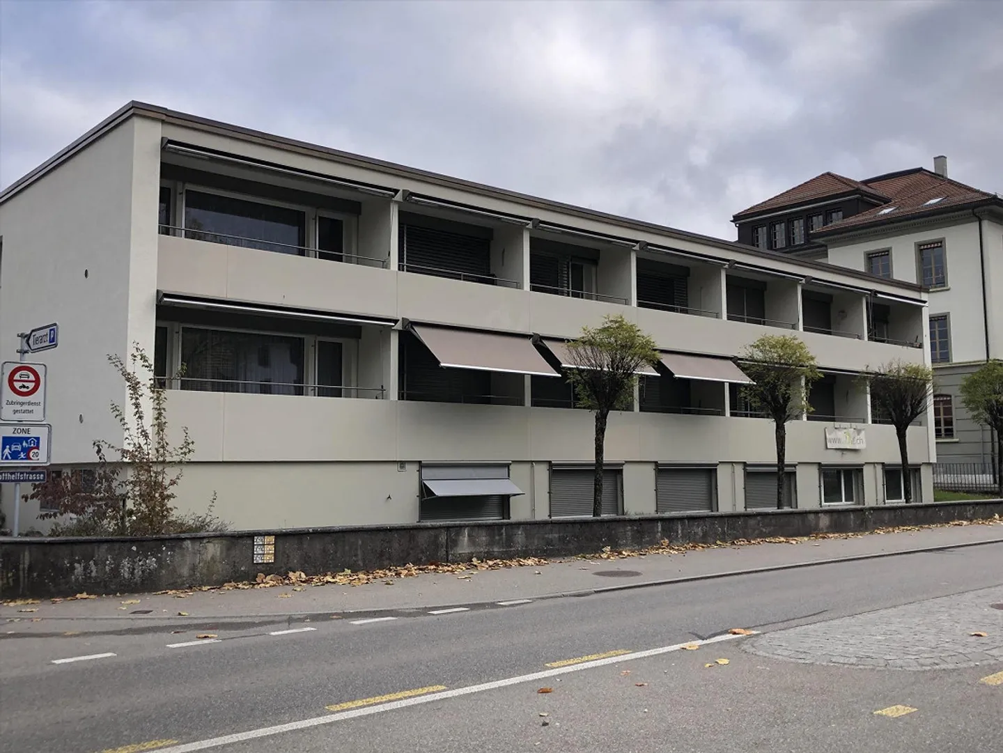 Vielseitiger Büroraum in Burgdorf - Foto 2 von 4