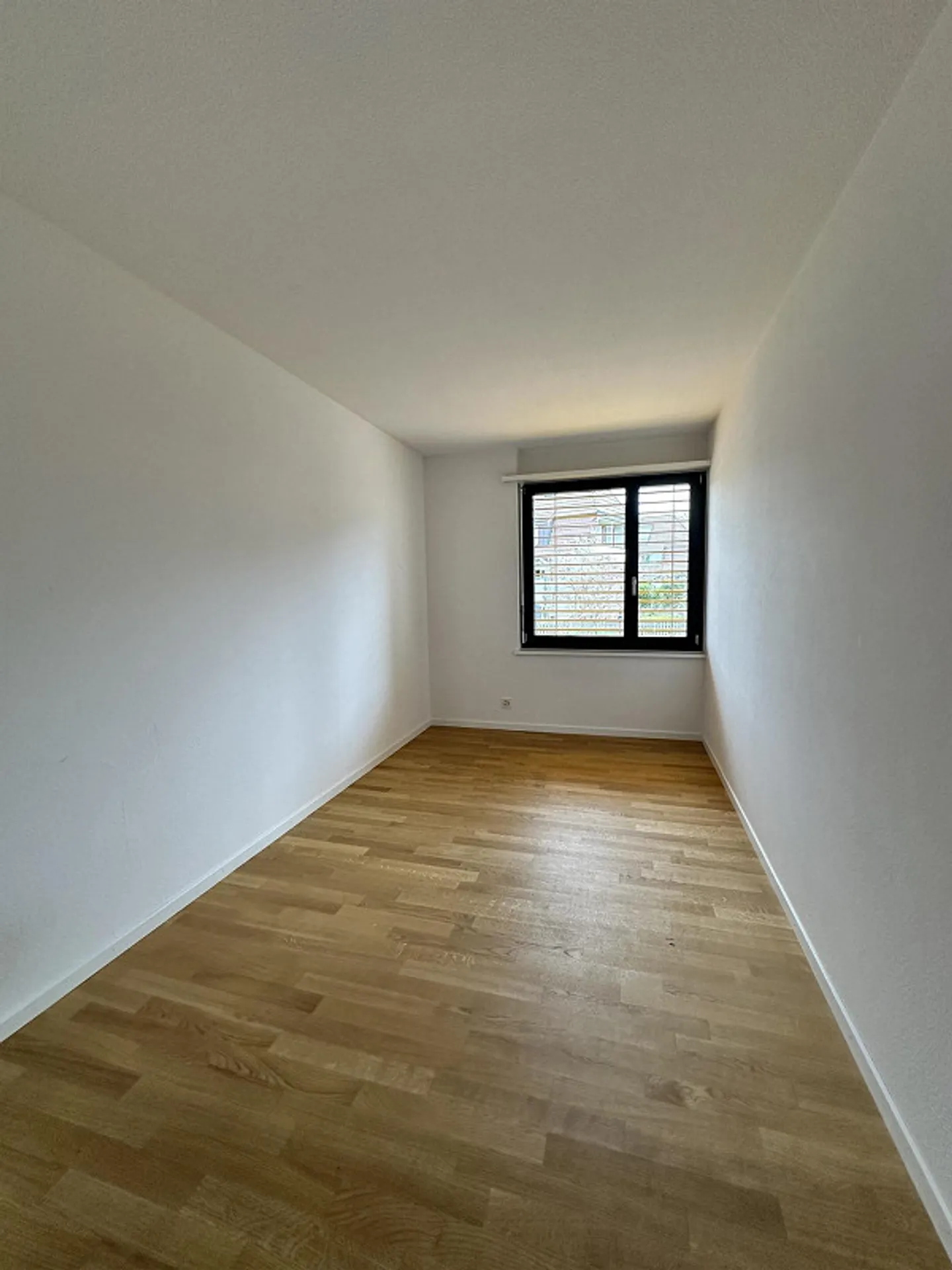 Dream Home at Friedhofweg in Thun! - Photo 5 of 10