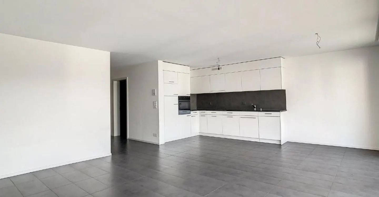MAGNIFIQUE 2,5 pièces - SEHR SCHÖNE 2.5-Zimmer-Wohnung - Foto 1 von 9