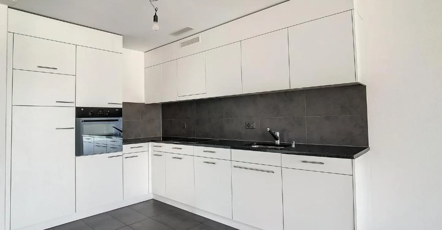 MAGNIFIQUE 2,5 pièces - SEHR SCHÖNE 2.5-Zimmer-Wohnung - Foto 2 von 9