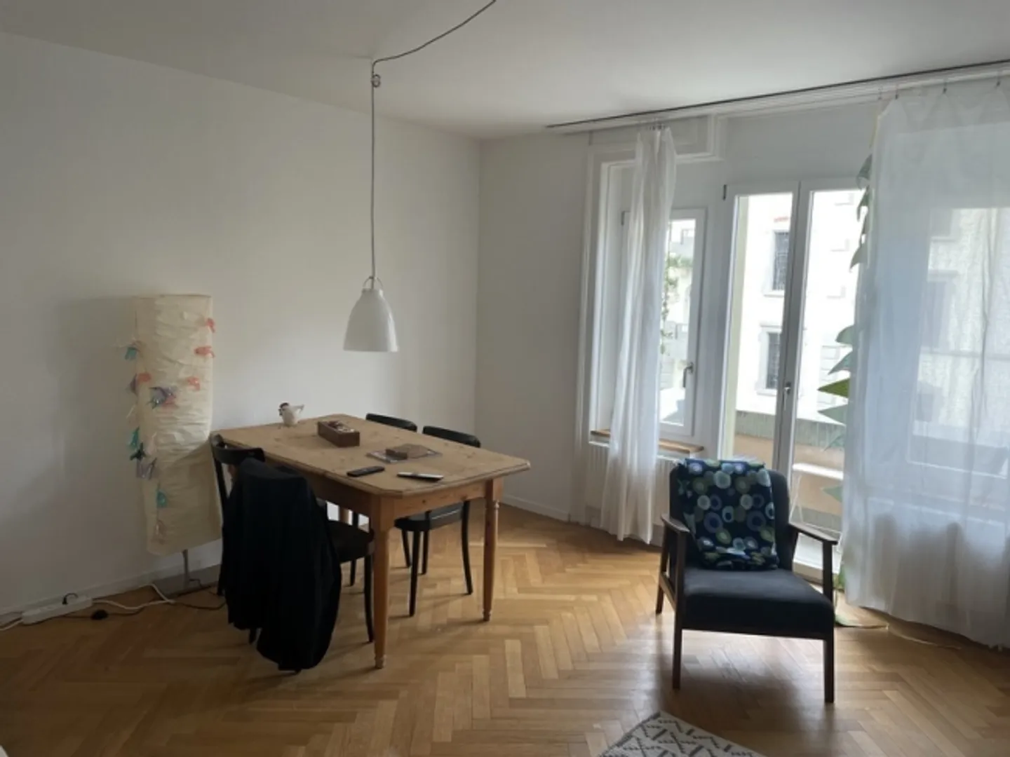 APPARTEMENT 3½ PIÈCES À BERNE - WEISSENBÜHL, MEUBLÉ, TEMPORAIRE - Photo 1 sur 6