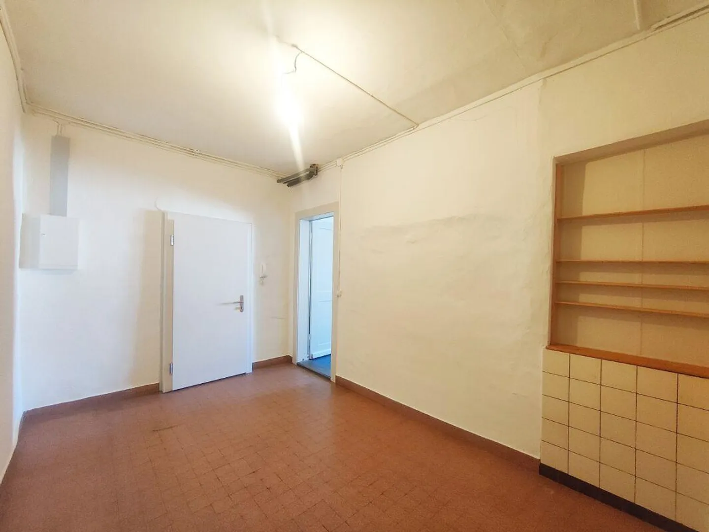 Attractive office space in the heart of the old town - Photo 6 of 12