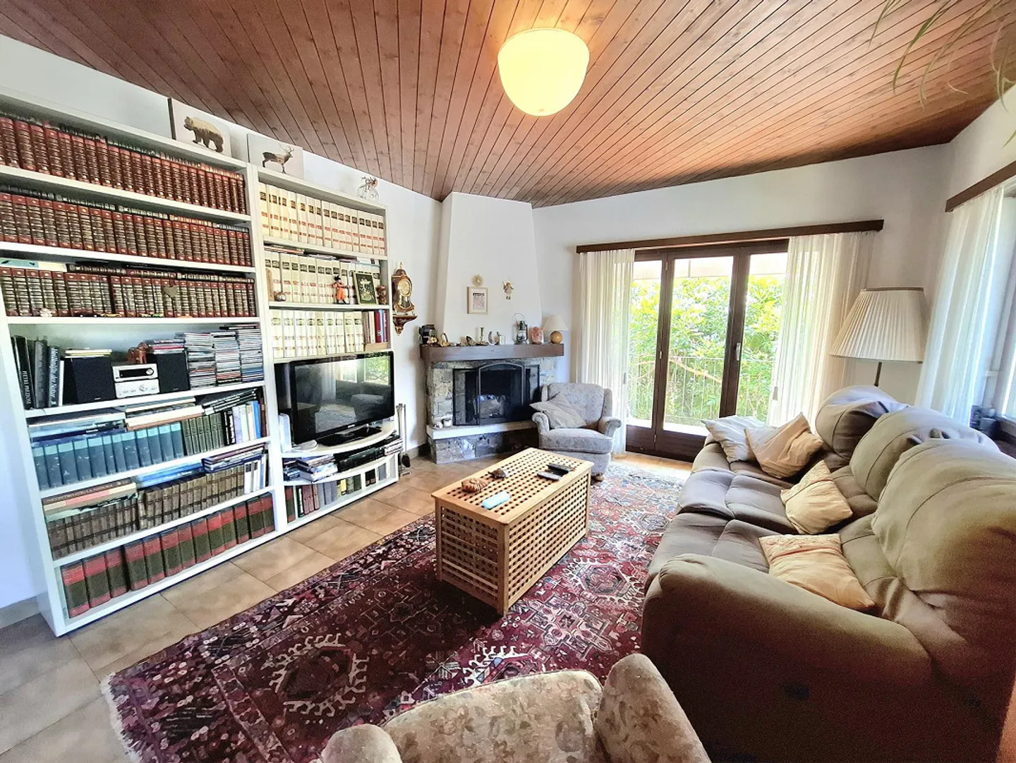 Wunderschöne Einfamilienvilla in Bellinzona, im Kanton Tessin - Foto 4 von 14