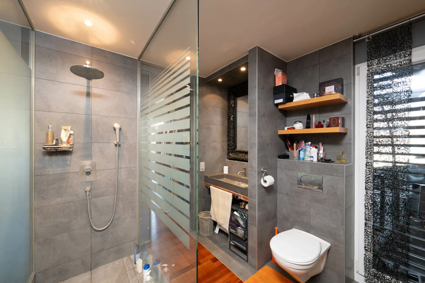 Schöne Wohnung von 4,5 Zimmern - Foto 7 von 8