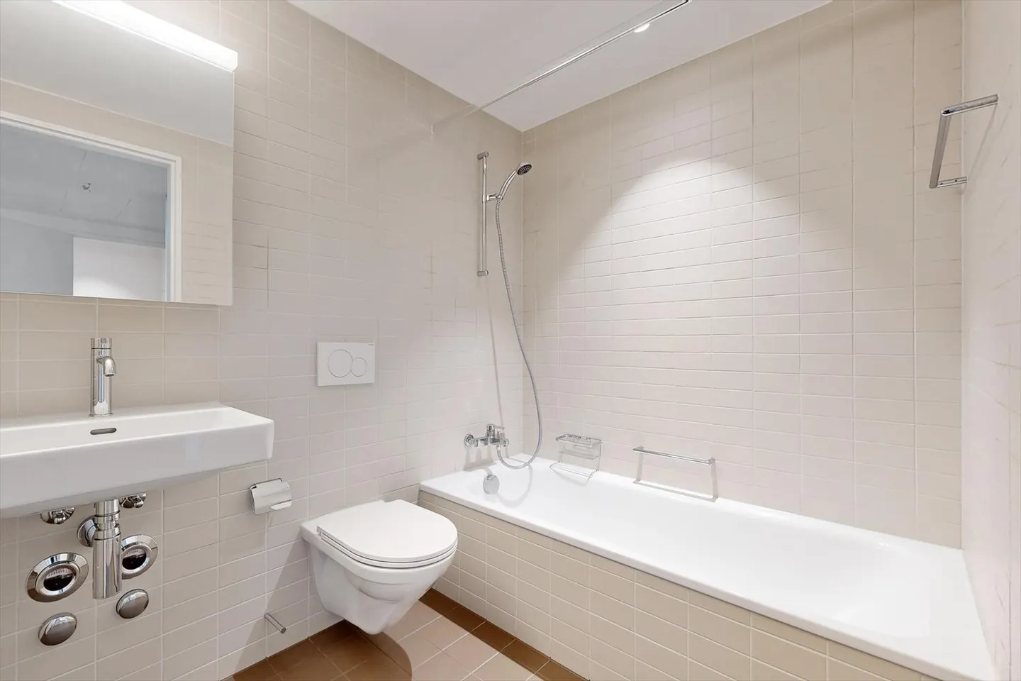 AFFITTARE SENZA CAUZIONE! La tua nuova casa moderna - Foto 5 di 5