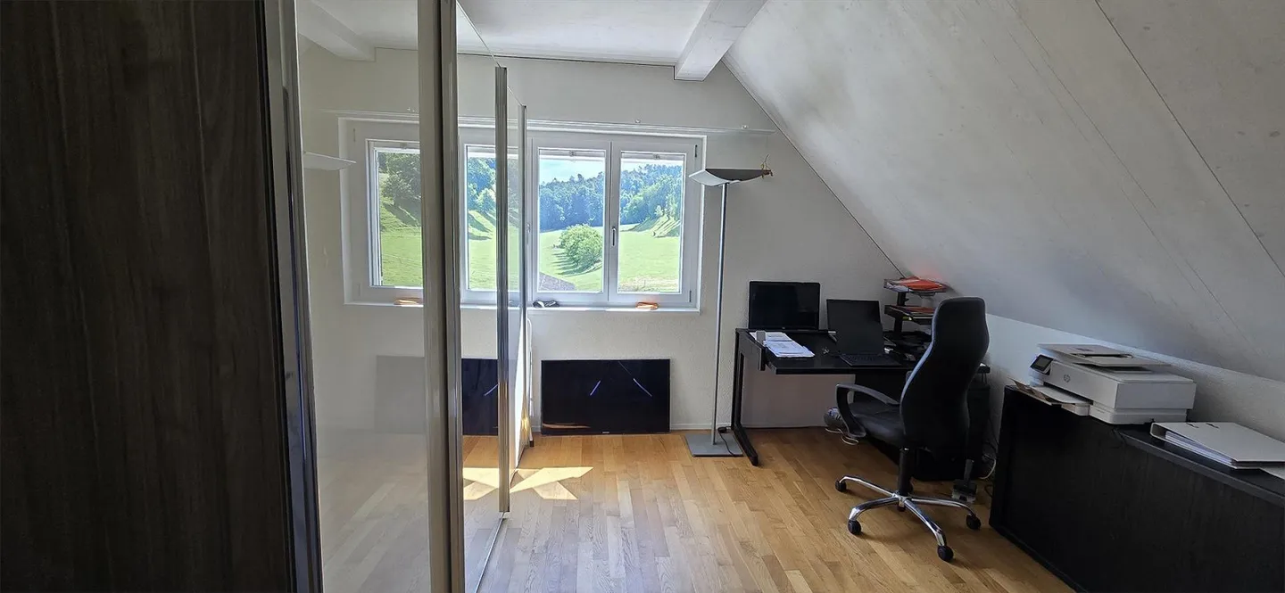 Appartamento attico elegante con paradiso del balcone - Foto 12 di 16