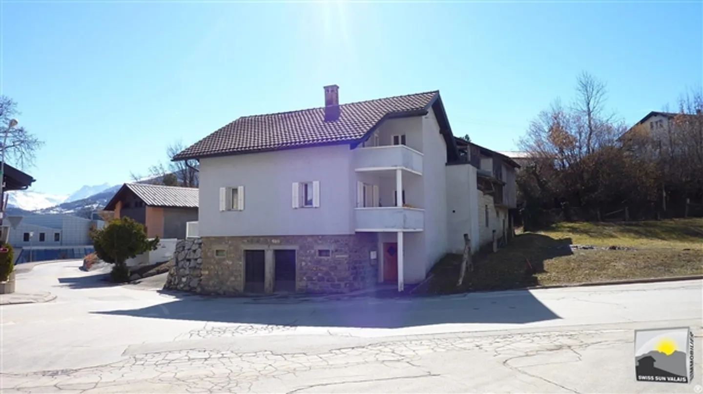 House for sale in Savièse, Switzerland - Photo 2 of 15