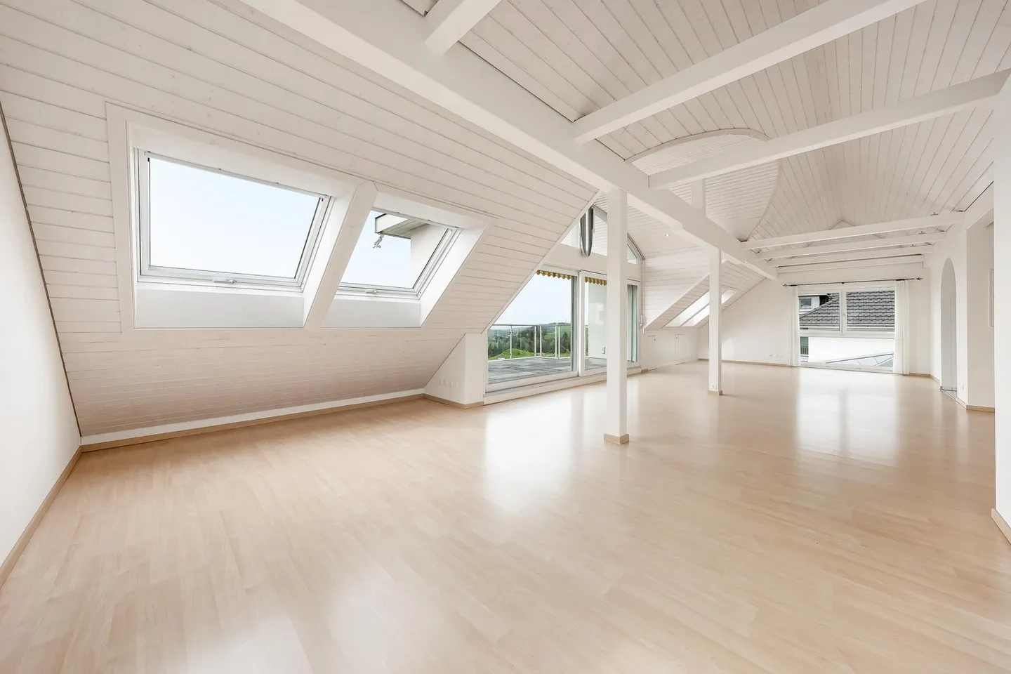 Loft en attique avec vue imprenable ! - Photo 5 sur 18