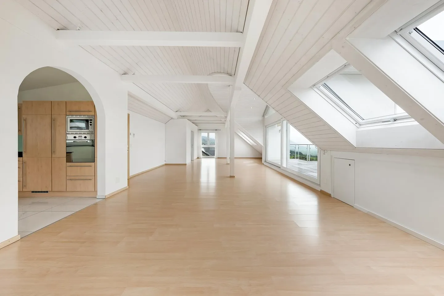 Loft en attique avec vue imprenable ! - Photo 6 sur 18