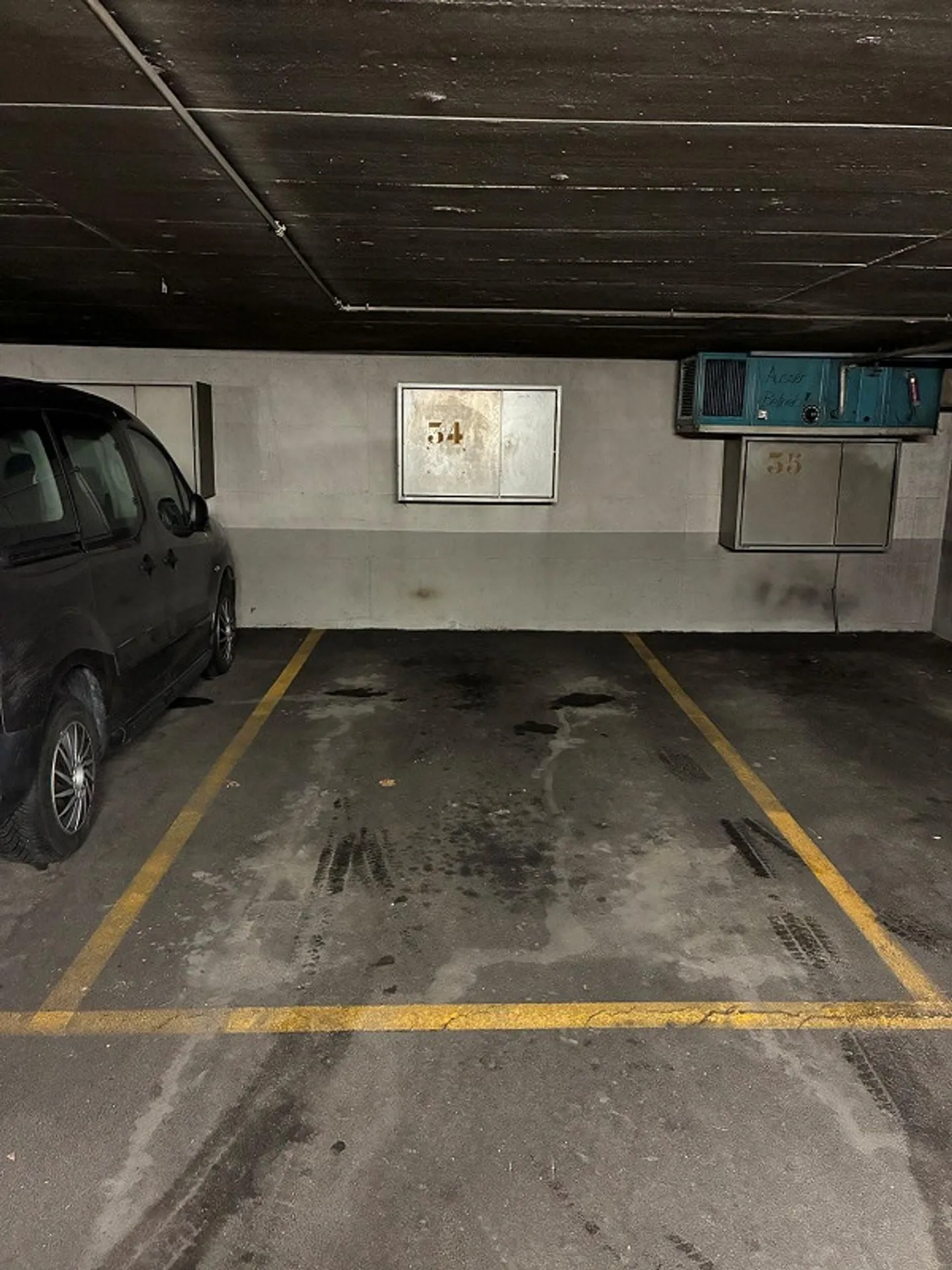 Votre place de parking à Chur - Emplacement central - Photo 3 sur 4