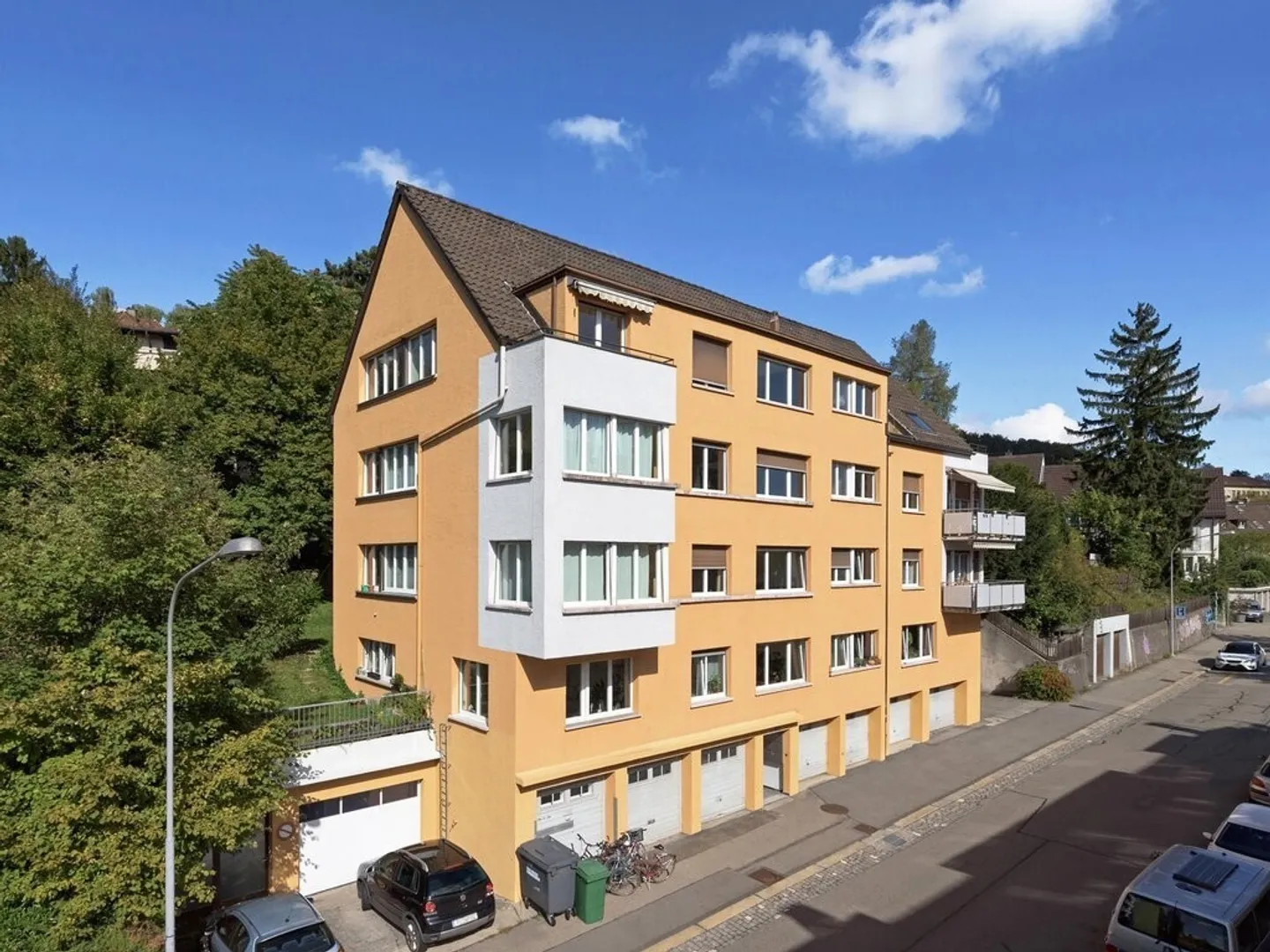 Garagenbox in Wipkingen - Foto 1 von 2